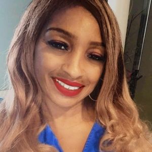 Meet your Posher, Delores